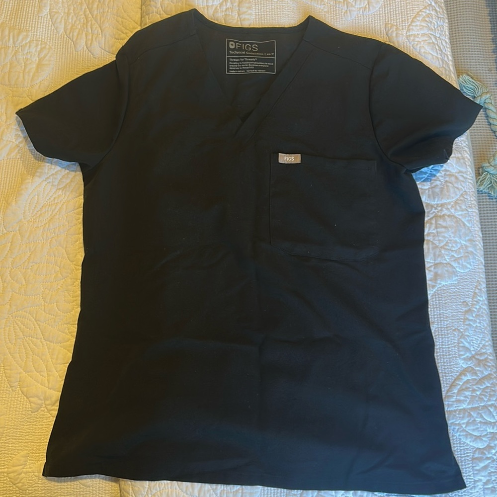 Figs one pocket scrub top